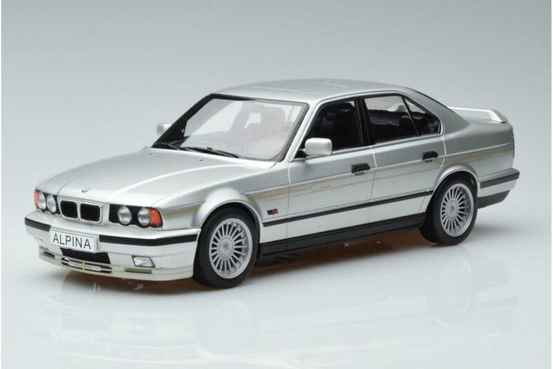 BMW Alpina B10 4.6 E34 Argento MCG 1:18