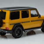 Mercedes G63 AMG W463 Crazy Color Solar Beam Edizione Concessionario GT Spirit 1:18