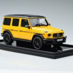 Mercedes Mercedes AMG G63 W463 Giallo MotorHelix 1:18 1:18 Resina