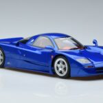 Nissan Nissan R390 GT1 Versione Stradale Coupé GT Spirit 1:18 1:18 Resina