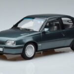 Opel Opel Kadett E GSi Blu Metallizzato Norev 1:18 1:18 Metallo