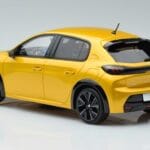 Peugeot Peugeot 208 GT Line Giallo Otto 1:18 1:18 Resina