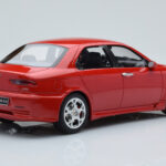 Alfa Romeo 156 GTA Rosso Otto 1:18 - image 2 of 6