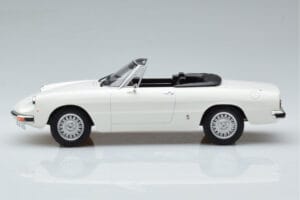Alfa Romeo 2000 Spider Bianco Norev 1:18 187882 Pressofusione — immagine 4 di 7