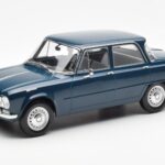 Alfa Romeo Giulia TI Blu Petrolio Norev 1:18