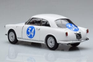 Alfa Romeo Giulietta SV #34 Targa Florio 1960 Kyosho 1:18 08957C Pressofusione — immagine 6 di 9