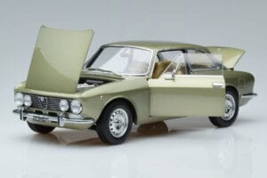 Alfa Romeo GTV 2000 Verde Edizione Limitata Norev 1:18 187913 Pressofusione — immagine 2 di 7
