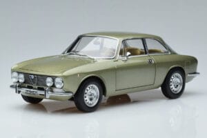 Alfa Romeo GTV 2000 Verde Edizione Limitata Norev 1:18 187913 Pressofusione
