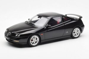 Alfa Romeo GTV V6 916 Nero Otto 1:18 OT1057