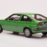Alfa Romeo Alfasud Sprint Verde Otto 1:18 - image 5 of 6