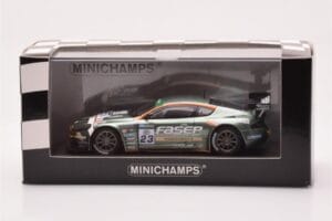 Aston Martin DBRS9 BMS Scuderia Italia #23 Zani / Mugelli FIA GT3 European Championship Spa 2006 Minichamps 1:43 400061323 Pr — immagine 4 di 4