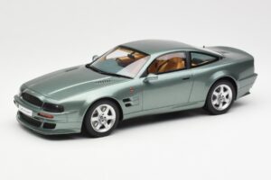 Aston Martin V8 Vantage Verde GT Spirit 1:18 GT345