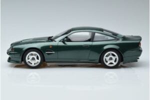 Aston Martin V8 Vantage Le Mans GT Spirit 1:18 GT401 Resina — immagine 3 di 6