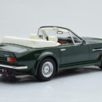 Aston Martin V8 Vantage Volante Verde GT Spirit 1:18 - image 2 of 6