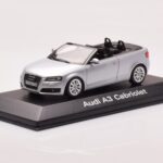 Audi A3 8P Cabriolet Argento Minichamps 1:43 - image 2 of 4