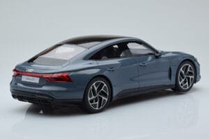 Audi E-Tron GT Grigio GT Spirit 1:18 GT393 Resina — immagine 2 di 6