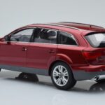 Audi Q7 4L Rosso Granato Kyosho 1:18 - image 7 of 8