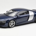 Audi R8 4.2 FSI V8 Blu Kyosho 1:18 09213BL