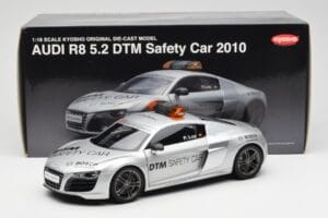 Audi R8 5.2 DTM Safety Car 2010 Kyosho 1:18 09216DTM Pressofusione — immagine 8 di 8