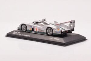Audi R8 #9 M. Salo / Kane / McCarthy Sebring 12 Hours 2003 Minichamps 1:43 400031399 Pressofusione — immagine 3 di 4