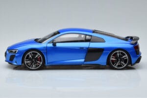 Audi R8 Performance Blu Kengfai 1:18 VAKF-0355 Pressofusione — immagine 5 di 10