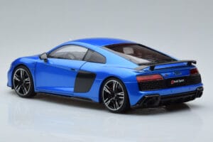 Audi R8 Performance Blu Kengfai 1:18 VAKF-0355 Pressofusione — immagine 7 di 10