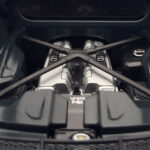 Audi R8 Performance Blu Kengfai 1:18 - image 9 of 10