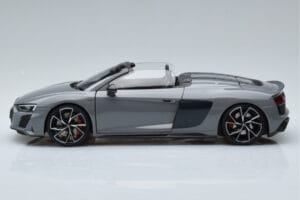 Audi R8 Spyder Performance Nardo Grigio Kengfai 1:18 VAKF-0352 Pressofusione — immagine 6 di 11