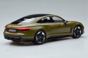 Audi RS E-Tron GT Oliva Norev 1:18 188380 Pressofusione — immagine 2 di 6