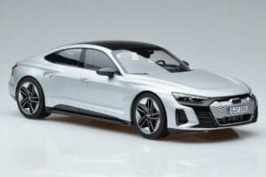 Audi RS e-tron GT Argento Norev 1:18 188381 Pressofusione — immagine 4 di 6