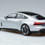 Audi RS e-tron GT Argento Norev 1:18 188381 Pressofusione - image 5 of 6