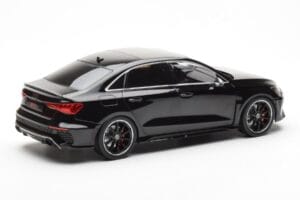 Audi RS3 8Y Berlina Nero MCG 1:18 MCG18450 Pressofusione — immagine 2 di 6