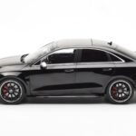 Audi RS3 8Y Berlina Nero MCG 1:18 - image 3 of 6