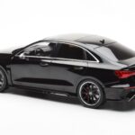 Audi RS3 8Y Berlina Nero MCG 1:18 - image 5 of 6