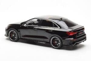 Audi RS3 8Y Berlina Nero MCG 1:18 MCG18450 Pressofusione — immagine 5 di 6