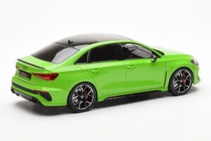 Audi RS3 8Y Berlina Verde MCG 1:18 MCG18449 Pressofusione — immagine 2 di 6