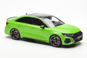 Audi RS3 8Y Berlina Verde MCG 1:18 MCG18449 Pressofusione — immagine 4 di 6