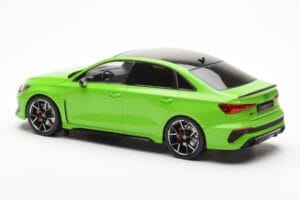 Audi RS3 8Y Berlina Verde MCG 1:18 MCG18449 Pressofusione — immagine 5 di 6