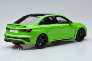 Audi RS3 8Y Berlina Verde GT Spirit 1:18 GT414 Resina — immagine 2 di 6