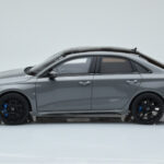 Audi RS3 8Y Berlina Performance Edition Grigio GT Spirit 1:18 - image 3 of 6