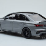 Audi RS3 8Y Berlina Performance Edition Grigio GT Spirit 1:18 - image 5 of 6