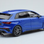 Audi RS3 8Y Sportback Performance Edition Nagaro Blu GT Spirit 1:18 - image 2 of 5