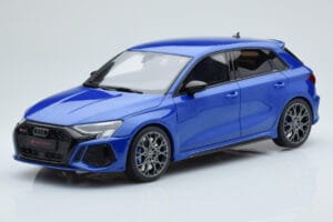 Audi RS3 8Y Sportback Performance Edition Nagaro Blu GT Spirit 1:18 GT884