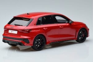Audi RS3 8Y Sportback Rosso GT Spirit 1:18 GT378 Resina — immagine 2 di 6