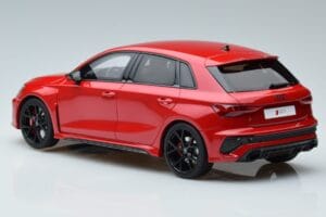 Audi RS3 8Y Sportback Rosso GT Spirit 1:18 GT378 Resina — immagine 5 di 6