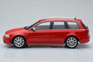 Audi RS4 B5 Avant Rosso Otto 1:18 OT1026B Resina — immagine 3 di 6