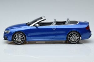 Audi RS5 B8 Cabriolet Blu GT Spirit 1:18 ZM053 Resina — immagine 3 di 6