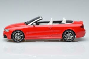 Audi RS5 B8 Cabriolet Rosso GT Spirit 1:18 GT724 Resina — immagine 3 di 5
