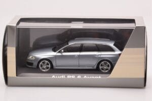 Audi RS6 C6 Monza Argento Minichamps 1:43 5010710213 Pressofusione — immagine 4 di 4