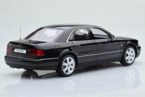 Audi S8 D2 Nero Otto 1:18 OT082 Resina — immagine 2 di 6